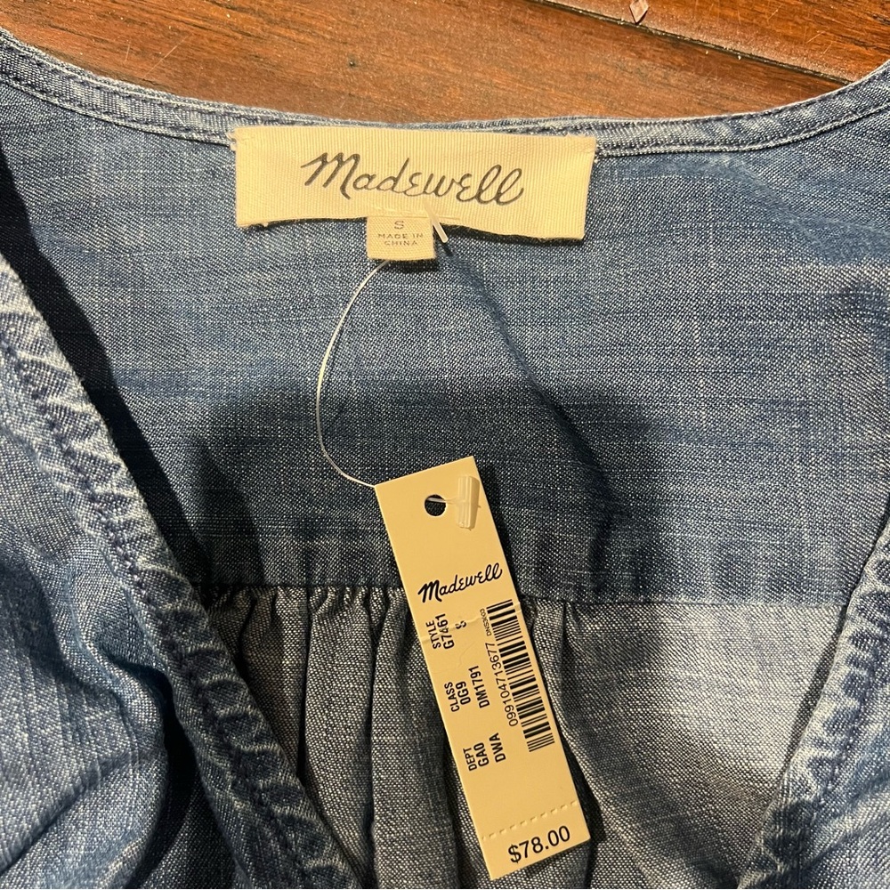 Madewell NWT size small tie front top - Picture 3 of 5